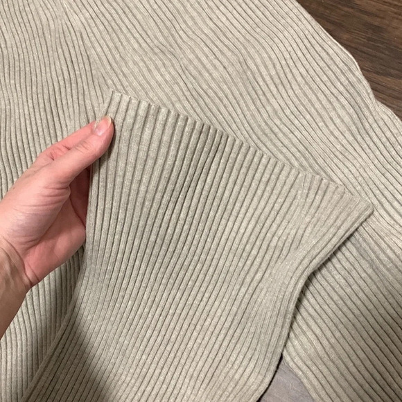 Ribbed tan set - Picture 3 of 14